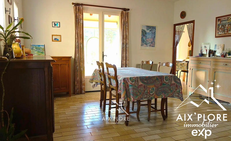 Maison - 142 m² - 5 pièces