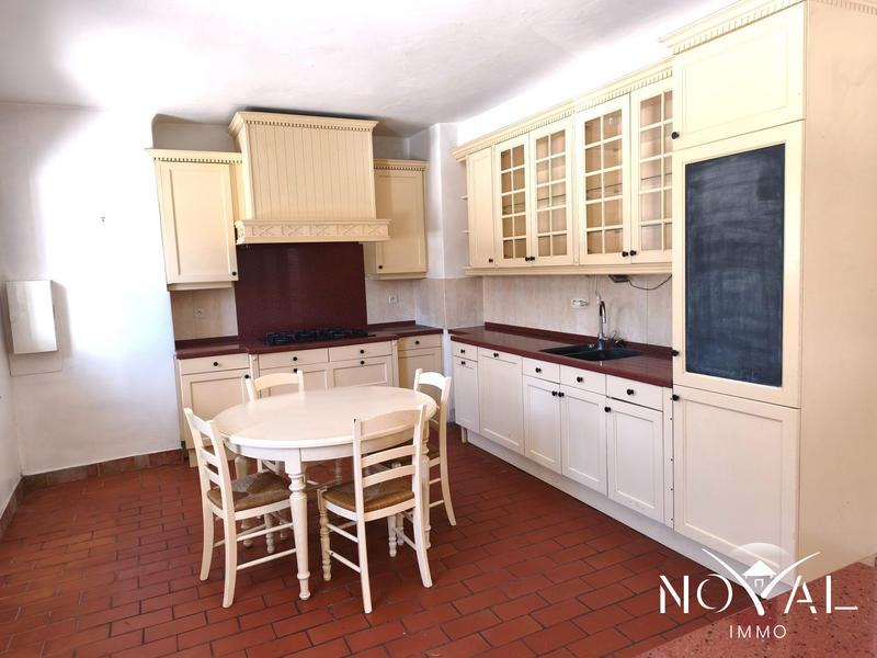 Appartement - 77 m² - 3 pièces