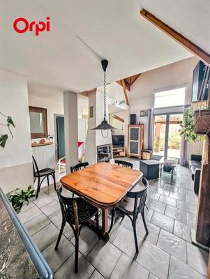 Maison - 96 m² - 4 pièces