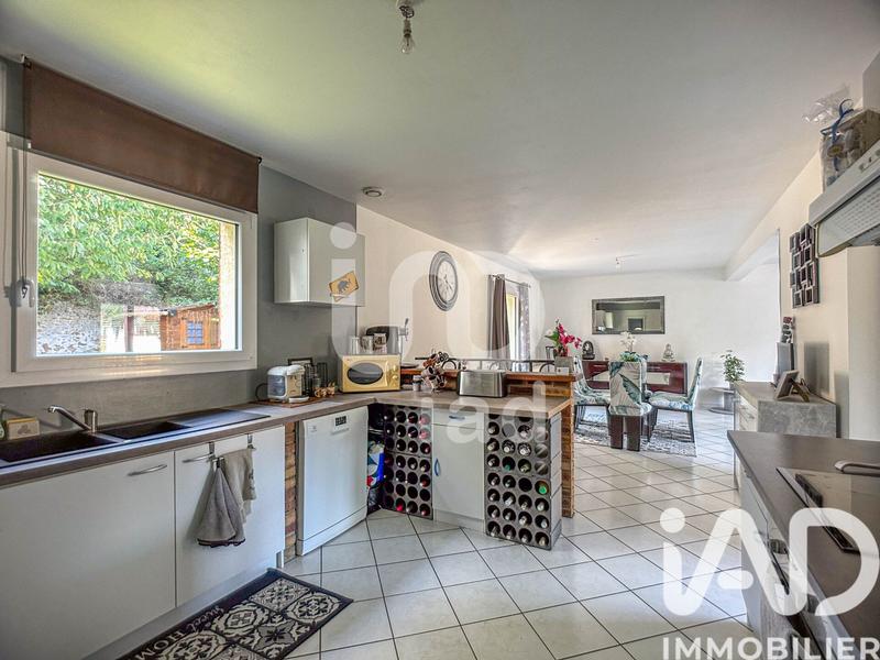 Maison - 104 m² - 5 pièces