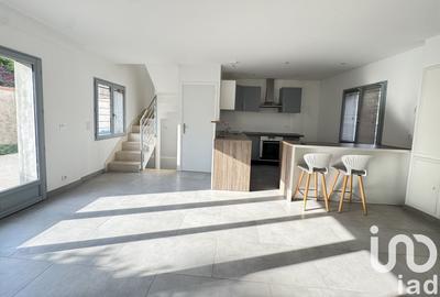 Maison de ville - 95 m² - 5 pièces