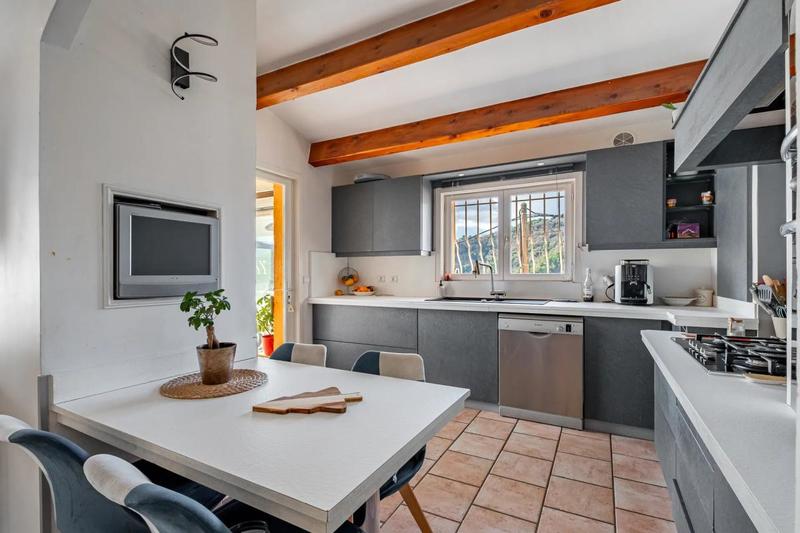 Maison - 154 m² - 5 pièces