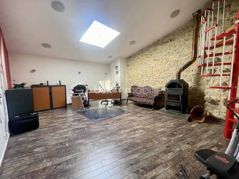 Maison de village - 245 m² - 9 pièces