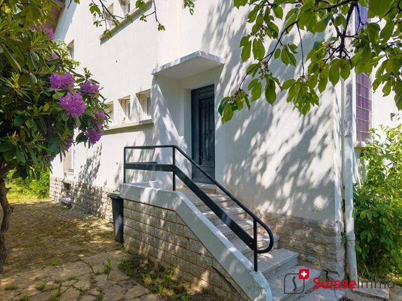 Immeuble - 11 pièces