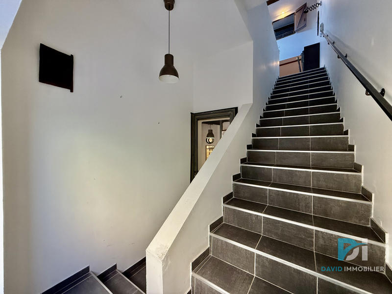 Maison - 204 m² - 4 pièces