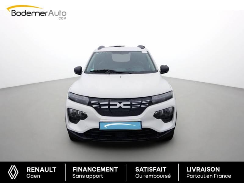 Dacia Spring Essential -23b