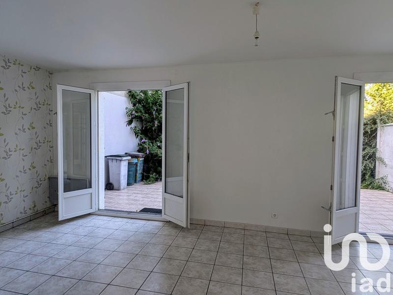 Maison - 97 m² - 6 pièces