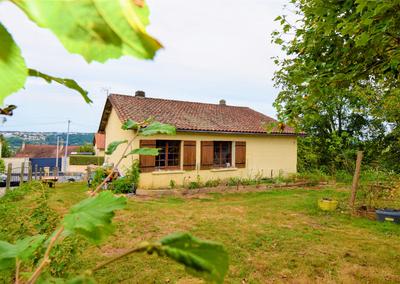 Maison - 80 m² - 4 pièces