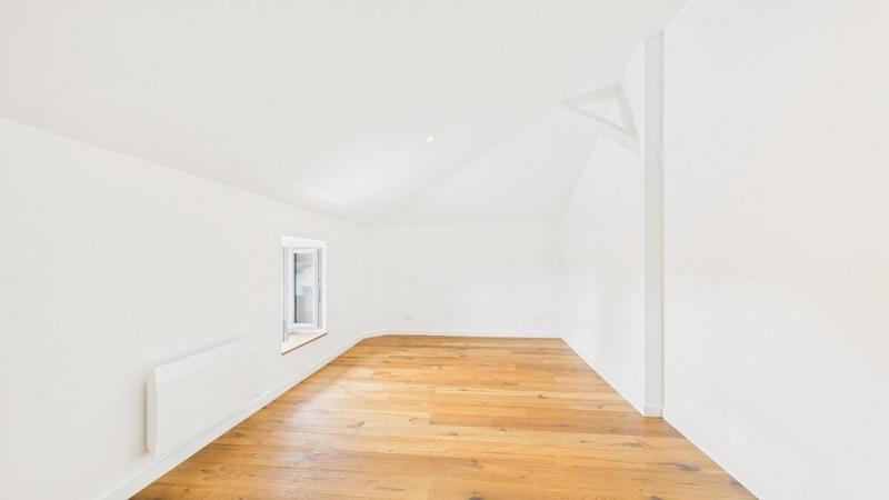 Maison - 169 m² - 7 pièces