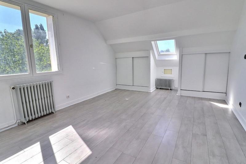 Maison - 134 m² - 5 pièces