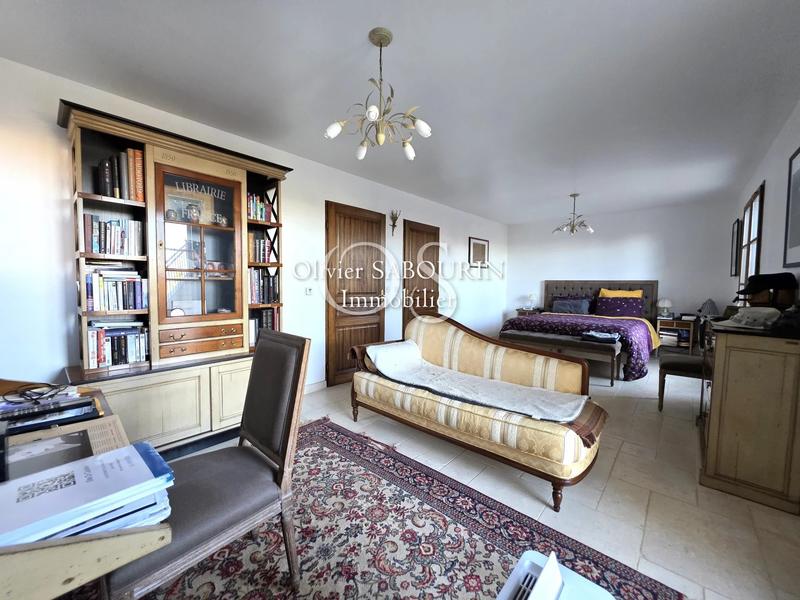 Villa - 250 m² - 7 pièces