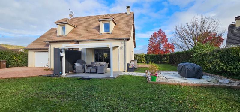 Maison - 115 m² - 5 pièces