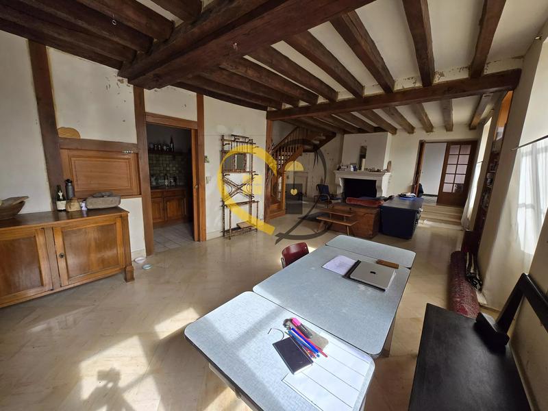 Maison - 209 m² - 7 pièces