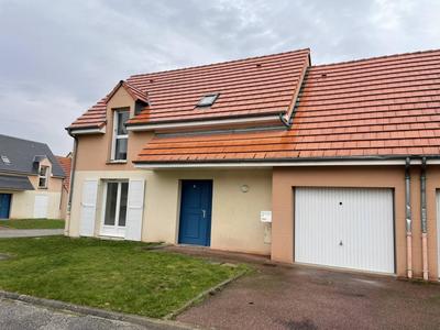 Maison - 94 m² - 4 pièces