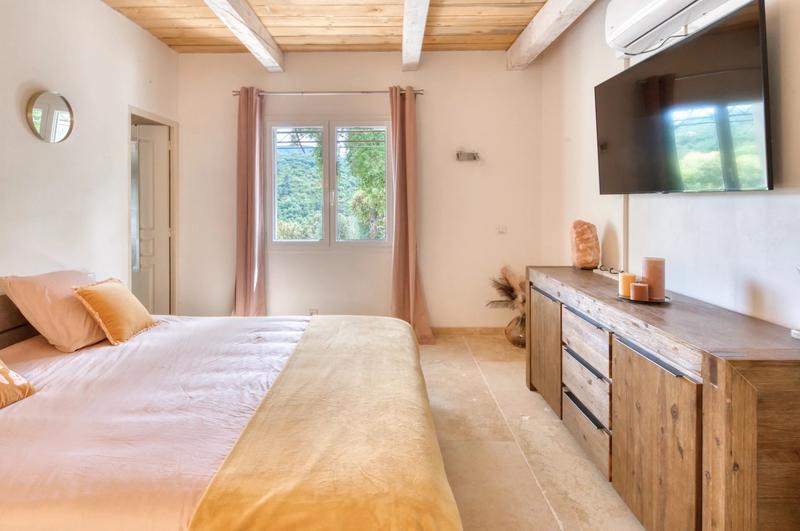 Maison de domaine équestre - 524 m² - 9 pièces