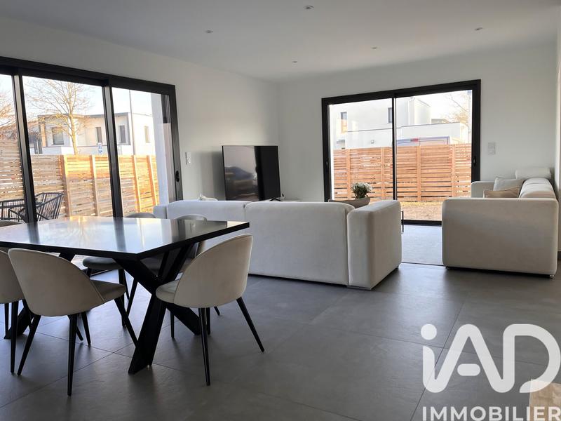 Maison - 125 m² - 5 pièces