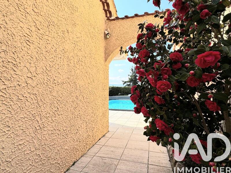 Maison - 128 m² - 5 pièces