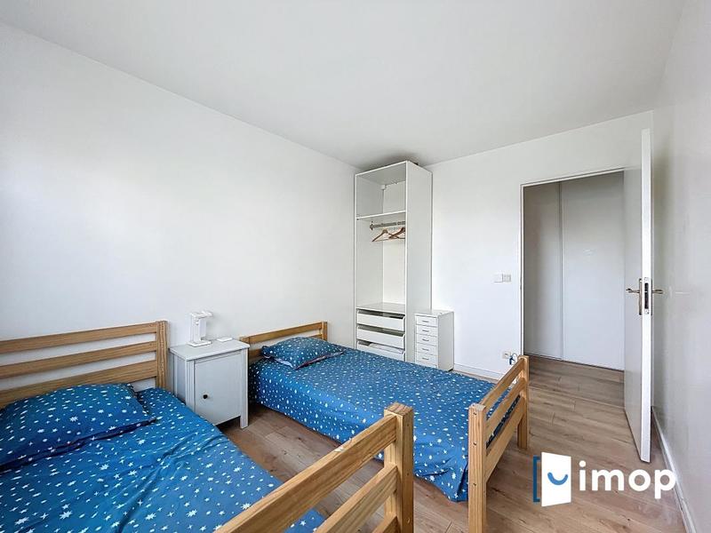 Appartement - 82 m² - 4 pièces