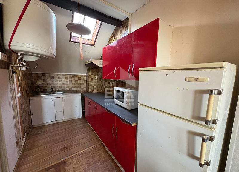 Immeuble - 140 m² - 10 pièces