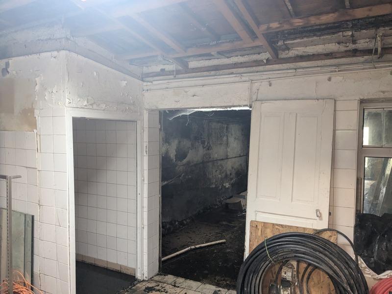 Immeuble - 230 m² - 4 pièces