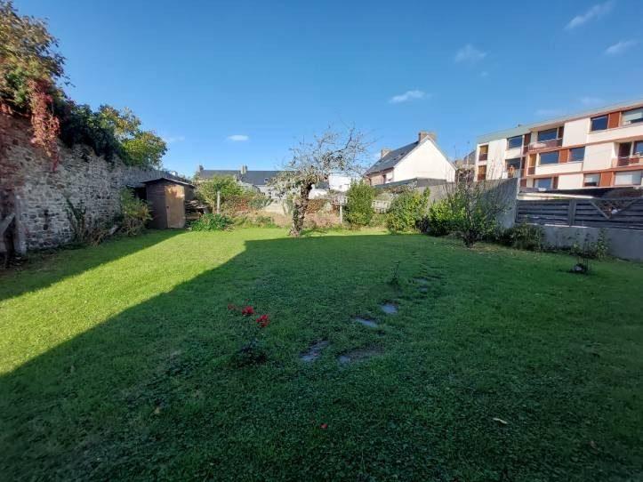 Maison - 98 m² - 4 pièces