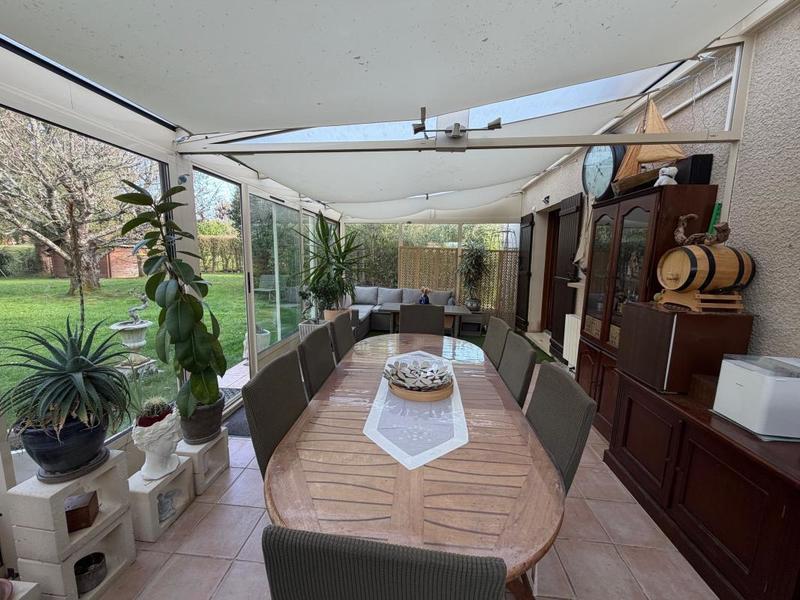 Maison - 147 m² - 5 pièces