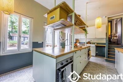 Chambre - 11 m² - 1 pièce