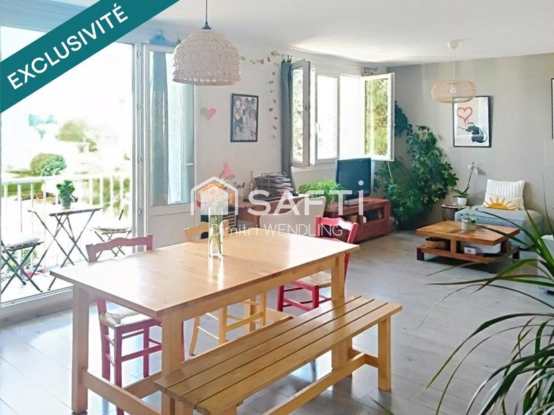 Appartement - 84 m² - 4 pièces