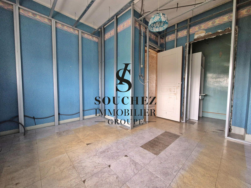 Maison - 91 m² - 5 pièces