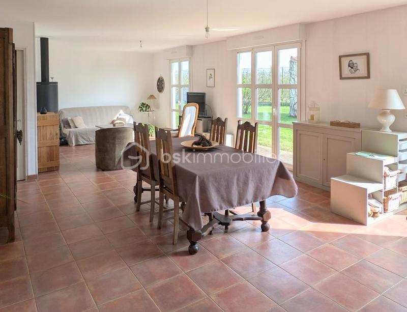 Maison - 117 m² - 5 pièces