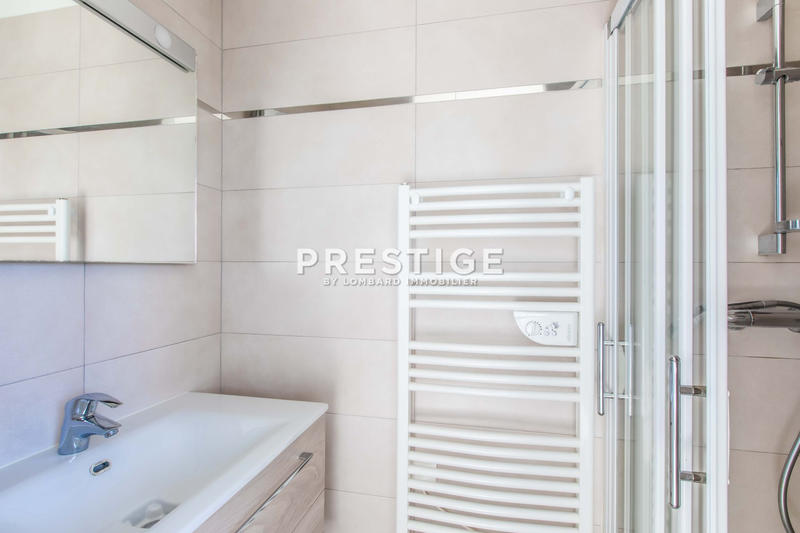 Maison - 143 m² - 6 pièces