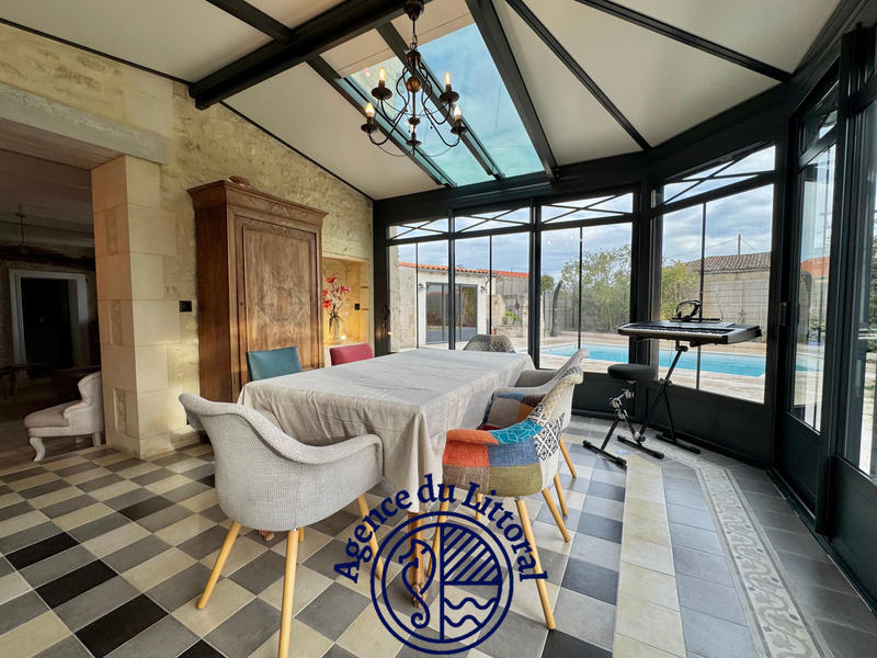 Maison - 165 m² - 7 pièces