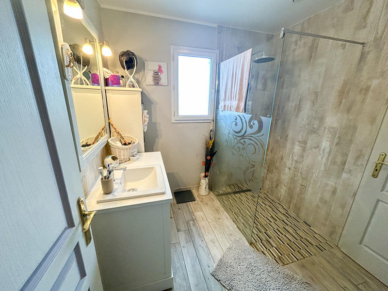 Maison - 170 m² - 6 pièces