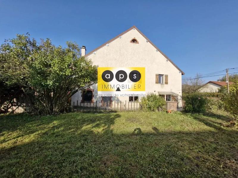 Maison de village - 132 m² - 5 pièces