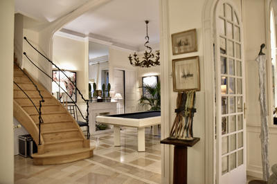 Appartement - 283 m² - 6 pièces