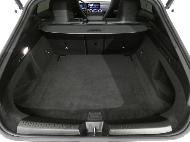 Mercedes Cla Shooting Brake 200 Amg Line