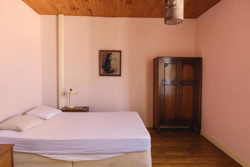 Maison en pierre - 208 m² - 5 pièces