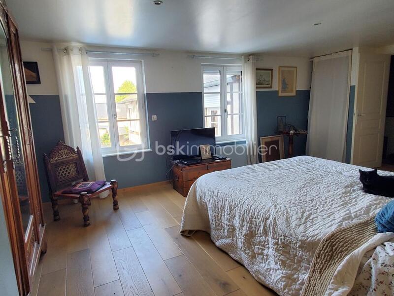 Maison - 150 m² - 6 pièces