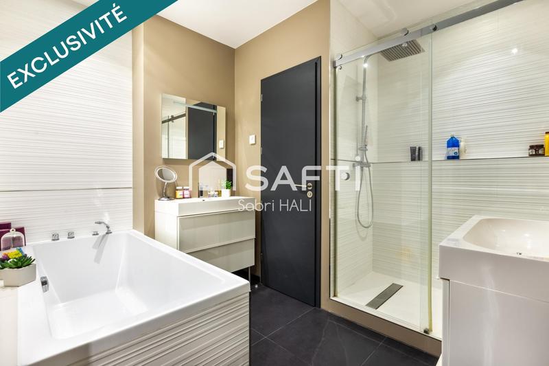 Appartement - 214 m² - 7 pièces