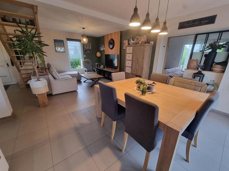 Maison - 128 m² - 7 pièces