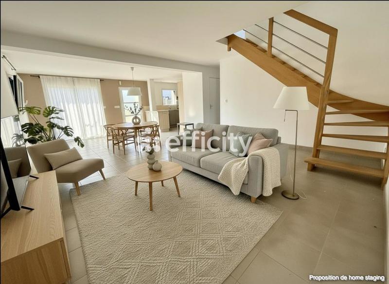 Maison - 123 m² - 6 pièces