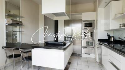 Maison d'architecte - 195 m² - 8 pièces