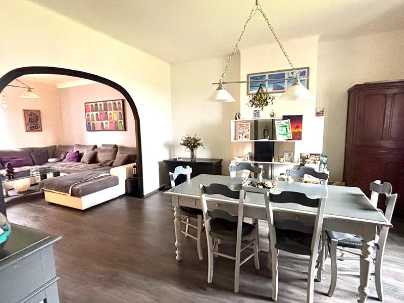 Maison - 192 m² - 6 pièces