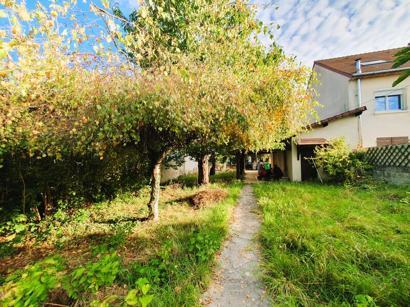 Maison - 87 m² - 4 pièces