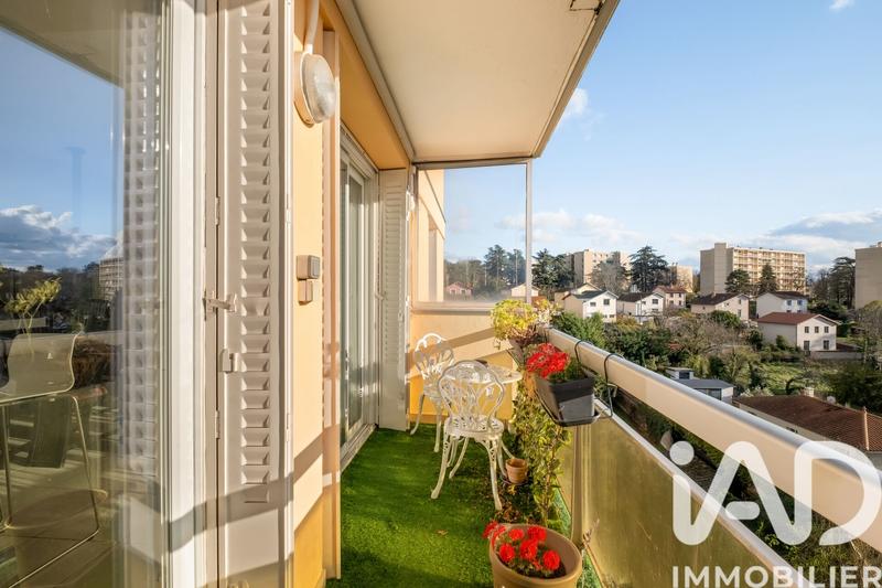 Appartement - 81 m² - 4 pièces