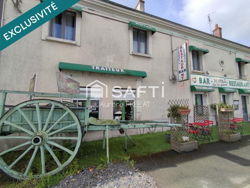 Maison - 270 m² - 10 pièces