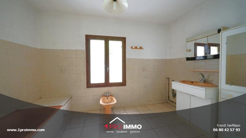 Maison - 140 m² - 6 pièces