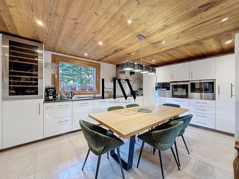 Appartement - 164 m² - 5 pièces