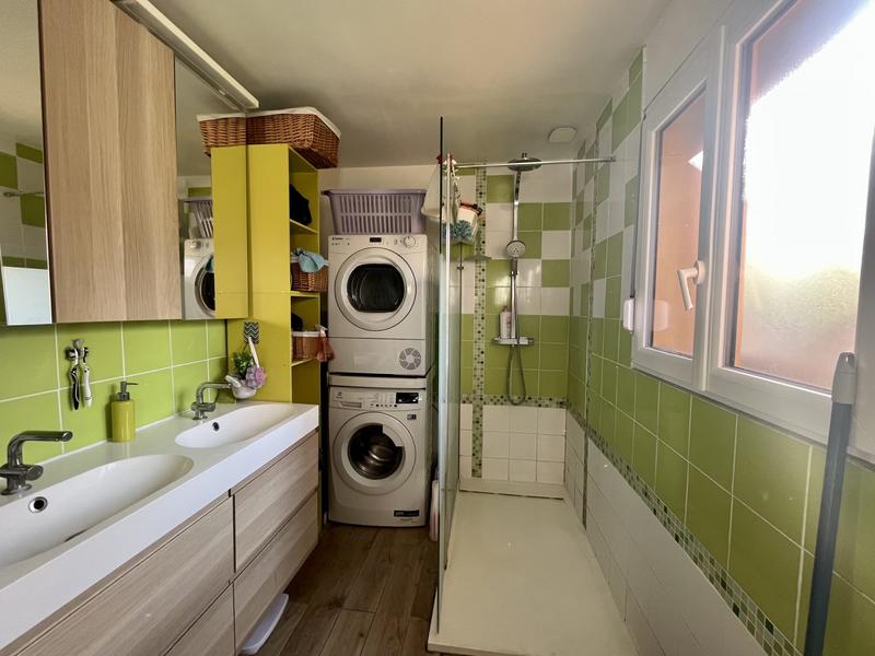 Maison traditionnelle - 140 m² - 6 pièces