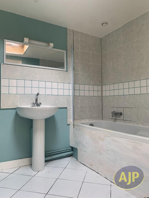 Maison - 87 m² - 4 pièces